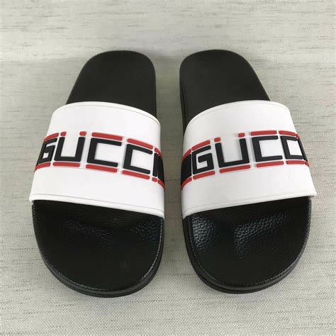 ciabatte gucci e calzini adidas|Sito ufficiale GUCCI® IT .